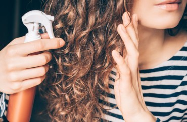 Cómo Proteger tu Cabello del Daño Solar en Verano